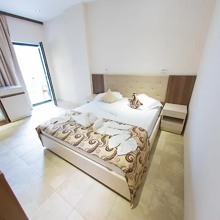 Otel Jijo's 3*
