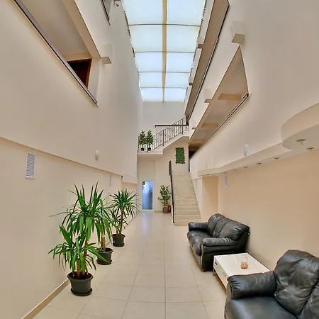 Hotel Jijo's Mamaja