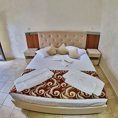 Otel Jijo's 3*
