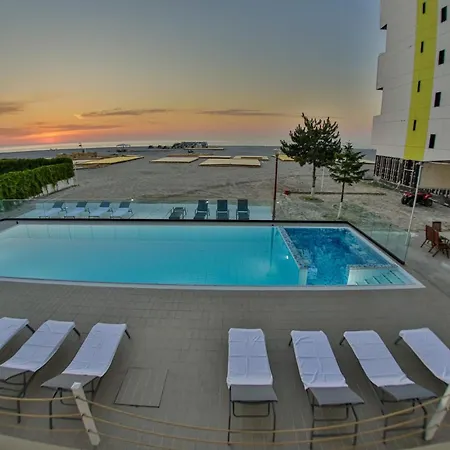 Jijo's Szálloda Mamaia