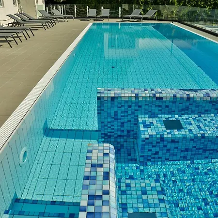 Hotel Jijo's 3*