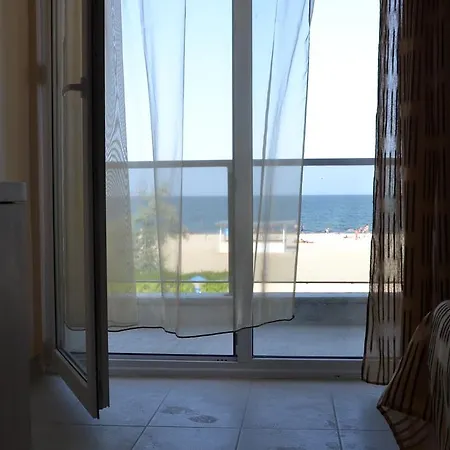 Hotel Jijo's Mamaia