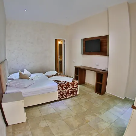 Hotel Jijo's Mamaia