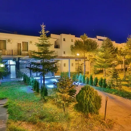 Hotel Jijo's Mamaia