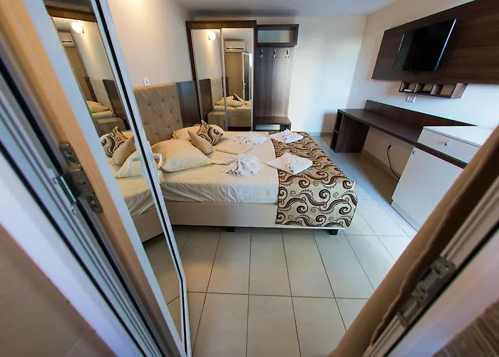 Szálloda Jijo's Mamaia